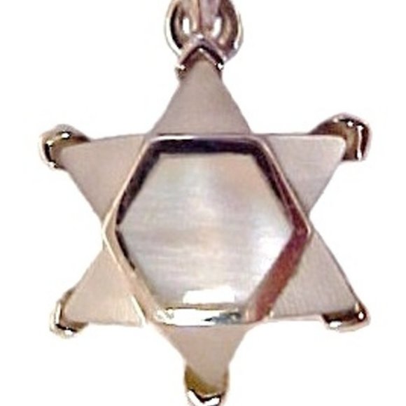 Star of David Silver and Mother Of Pearl Necklace - Picture 2 of 4